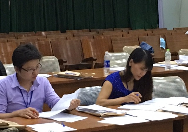 Chấm thi: Cụm địa phương ít có bài thi nâng điểm Chấm thi ở cụm địa phương có ít sai sót