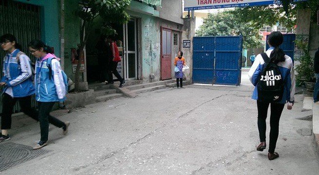 Cô giáo 'đoán đề' siêu giỏi bị tố: Chủ tịch Hà Nội yêu cầu làm rõ Trường THPT Trần Hưng Đạo