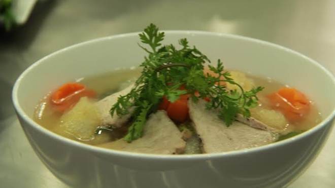 Học nấu ăn để khám phá món ngon ngày Tết Canh bóng