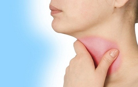 Phân biệt dấu hiệu ung thư phổi và viêm họng Phân biệt dấu hiệu ung thư phổi và viêm họng