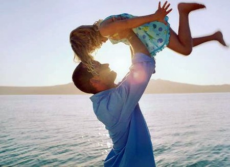 Con sinh từ cha quá già dễ bị tự kỷ Con sinh từ cha quá già dễ bị tự kỷ