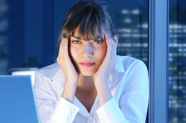 Tác hại của việc sử dụng máy tính quá lâu Tác hại của việc sử dụng máy tính quá lâu
