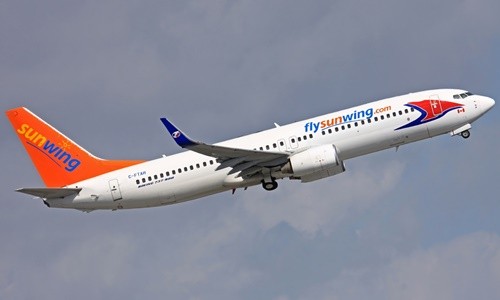 Phi công Canada say xỉn, bất tỉnh trong buồng lái trước giờ bay Một máy bay của hãng hàng không Sunwing Airlines. Ảnh: Travel Observers