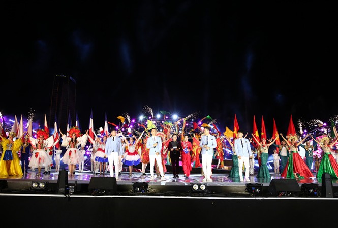 Ý đăng quang vô địch Lễ hội pháo hoa quốc tế Đà Nẵng 2018 Ý đăng quang vô địch Lễ hội pháo hoa quốc tế Đà Nẵng 2018