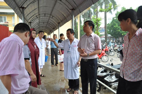 Ứng trực cấp cứu 24/24 nạn nhân thương tích do mưa bão Sở Y tế Hà Nội kiểm tra công tác PCLB ở các Bệnh viện