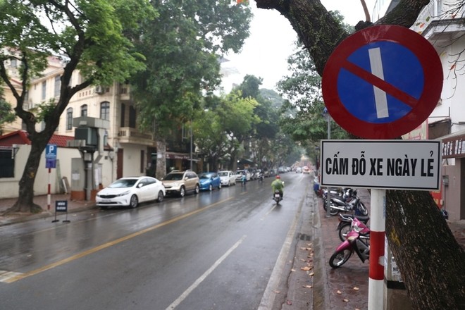 Hà Nội: Triển khai tuyến phố đỗ xe chẵn lẻ thứ 4 Hà Nội: Triển khai tuyến phố đỗ xe chẵn lẻ thứ 4