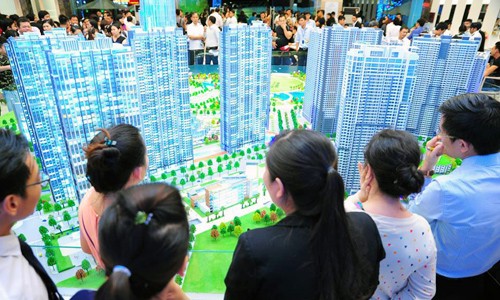 Bí quyết kiếm 4 tỷ đồng một năm của nữ nhân viên Thảo có một thập niên theo nghề môi giới bất động sản.