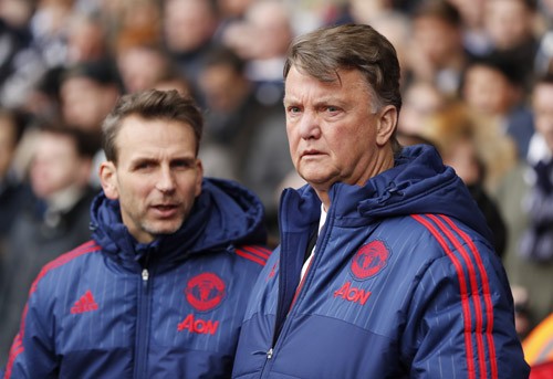 Nani: 'Man Utd bây giờ không còn là Man Utd' Niềm tin dành cho Van Gaal tỉ lệ thuận với thành tích của Man Utd. Ảnh: Reuters.