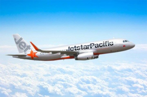 Máy bay Jetstar phải chuyển hướng 2 lần vì không thể hạ cánh Thời tiết xấu là nguyên nhân khiến may bay không thể hạ cánh xuống sân bay Cát Bi.