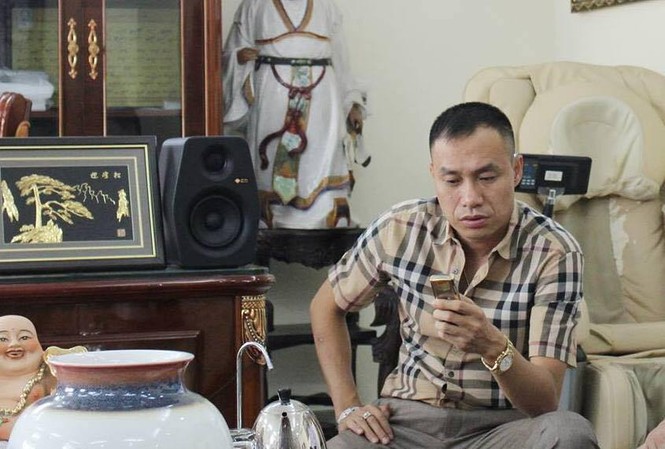 Bắt trùm giang hồ “khoác áo” doanh nhân Đối tượng Trần Văn Toàn.