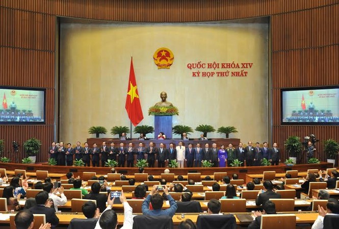 Hoàn thiện bộ máy Chính phủ nhiệm kỳ 2016- 2021 Chính phủ nhiệm kỳ mới ra mắt Quốc hội. Ảnh Như Ý