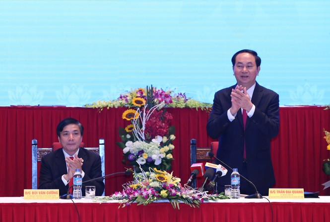 Xây nhà giá 3-5 triệu đồng/mét để bán cho công nhân Chủ tịch nước Trần Đại Quang làm việc với Tổng LĐLĐ Việt Nam