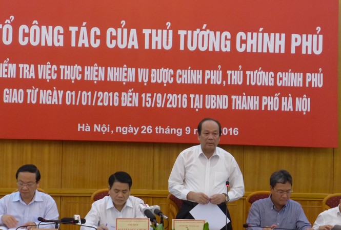 Thủ tướng rất lo lắng vụ người dân tử nạn vì bị tôn cứa Tổ công tác của Thủ tướng làm việc tại UBND TP. Hà Nội