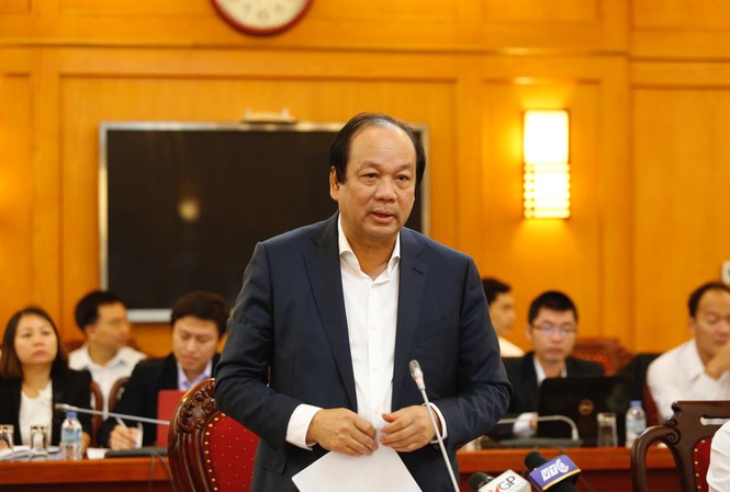 Quản lý cần cẩu: Bộ Giao thông phần dưới, Bộ Lao động phần trên Quản lý cần cẩu: Bộ Giao thông phần dưới, Bộ Lao động phần trên