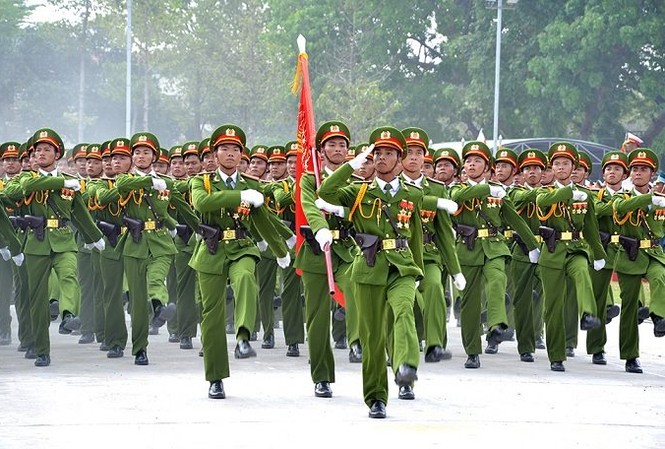 Băn khoăn quy định Giám đốc Công an tỉnh là Thiếu tướng Dự thảo Luật Công an nhân dân sửa đổi đề xuất nhiều quy định về cấp tướng