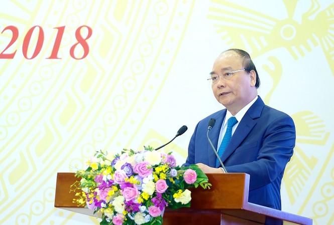 Thủ tướng nêu 4 nguyên nhân khiến đất nước trì trệ Thủ tướng Nguyễn Xuân Phúc kết luận hội nghị (ảnh H.N)