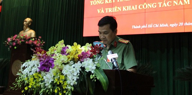 Công an TPHCM cảnh báo tội phạm núp bóng doanh nghiệp Công an TPHCM cảnh báo tội phạm núp bóng doanh nghiệp
