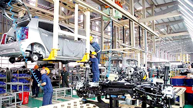 Ôtô 'made in Việt Nam' sẽ chiếm 70% thị trường nội địa? Hiện tại, xe ô tô lắp ráp tại Việt Nam vẫn chưa đạt tỷ lệ nội địa hoá cao