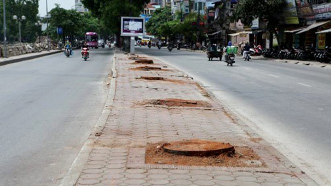 Hà Nội lại chặt cây triển khai tuyến đường sắt Nhổn – Ga Hà Nội Nhiều hàng cây cổ thụ ven đường sẽ phải "hi sinh" để triển khai các tuyến ĐSĐT