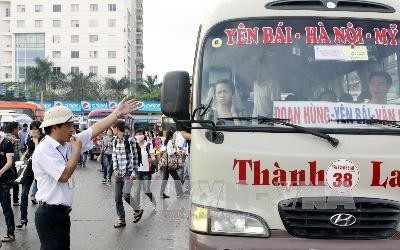 Đầu 2015, Hà Nội hoàn thành mở rộng bến xe Mỹ Đình Phân luồng giao thông, tránh ùn tắc tại bến xe Mỹ Đình. Ảnh : Thế Duyệt - TTXVN