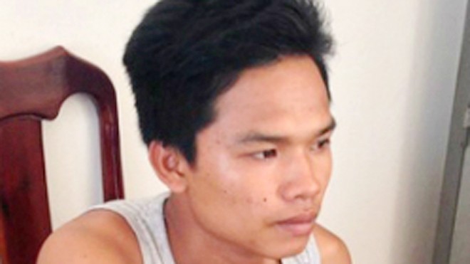 Tên cướp sa lưới trước đám cưới 10 ngày Ngô Quốc Vương tại cơ quan công an. Ảnh. K.T