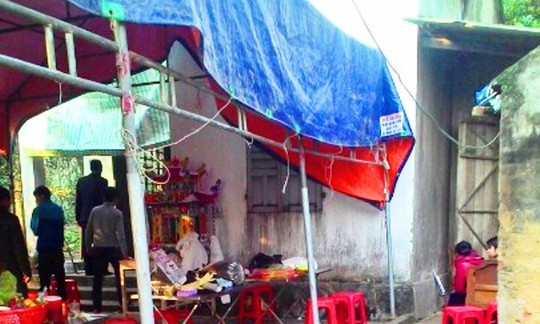 Bị anh vợ dùng cào sắt bổ vào đầu Gia đình làm lễ tang cho anh Lương Văn Hóa