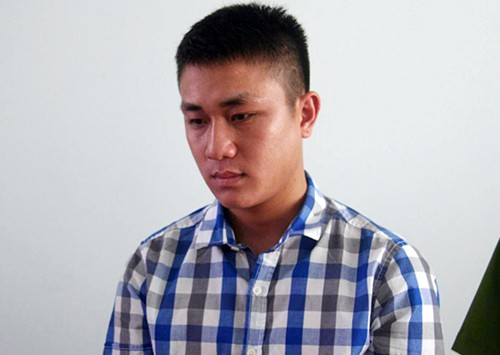 Nhóm nghi can ném 'bom xăng' dằn mặt đối thủ Võ Thành Tài tại công an. Ảnh: X.N