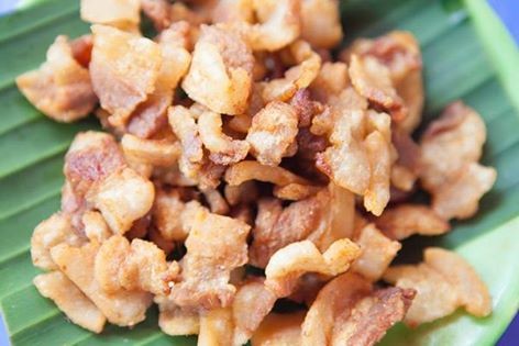 Dân sành Hà Nội: Nhà lầu, xe hơi... ăn dè tóp mỡ Món tóp mỡ phổ biến thời bao cấp nay được dân nhà giàu Hà Nội mua ăn