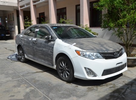 Truy tìm chủ sở hữu xe ô tô Camry Le nghi nhập lậu Sau 30 ngày, chủ sở hữu không đến nhận thì cơ quan điều tra xử lý theo quy định pháp luật