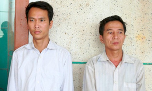 Chủ quán cưỡng bức 4 nhân viên trước khi ép bán dâm Hai "Tú Ông" Trinh và Kỳ. Ảnh: C.A