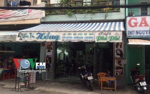 Tài xế taxi đâm hai mẹ con gục trước cửa nhà Nơi xảy ra vụ việc