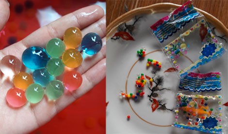 Đồ chơi nguy hiểm hạt trương nở Chơi hạt trương nở lâu, trẻ em có thể bị ngứa tay, đau bụng và nôn ọe.