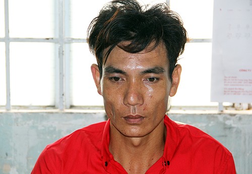 Kẻ đột nhập nhà dân trộm vàng bị bắt sau vài giờ Kẻ trộm mang 2 tiền án bị bắt. Ảnh: Hồng Tuyết