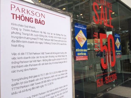 Trung tâm thương mại Parkson cuối cùng tại Hà Nội sắp đóng cửa Biển thông báo di dời địa điểm kinh doanh trung tâm thương mại Parkson Viet Tower từ 15/12 tới