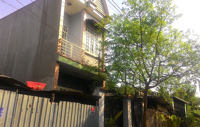 Một phụ nữ nghi tự thiêu bằng cồn tại nhà riêng Căn nhà xảy ra sự cố