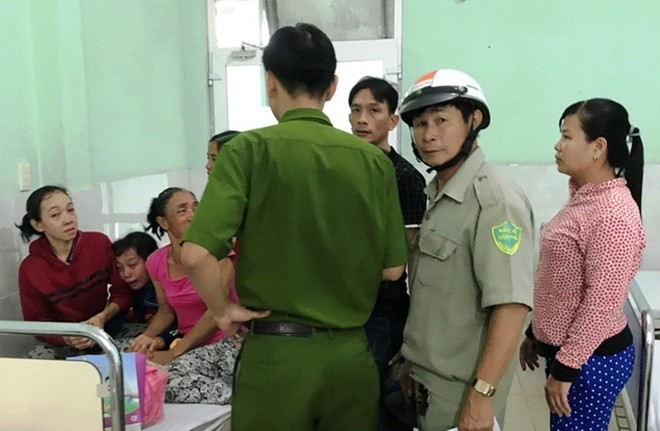Cha ruột nghi nhậu say đè chết con gái gần 2 tháng tuổi Lực lượng Công an lấy lời khai những người có liên quan