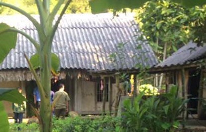 Người phụ nữ bị sát hại dã man tại nhà Hiện trường vụ án mạng xảy ra tại Yên Bái. Ảnh: Zing