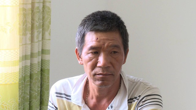 Cha dượng thiêu chết con gái riêng của vợ Đối tượng Bạt tại cơ quan điều tra