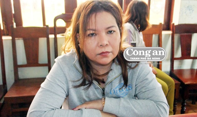 Mua bán dâm trong quán cắt tóc nam Đối tượng Thuần