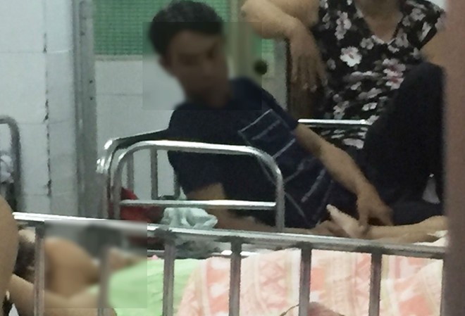 Điều tra nghi án trộm đột nhập hãm hiếp bé gái 9 tuổi Bé Thương đang được điều trị tại một bệnh viện ở TP.HCM