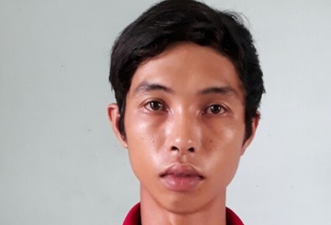 Hai bố con đánh người hàng xóm gãy cổ vì mâu thuẫn Sơn tại cơ quan điều tra