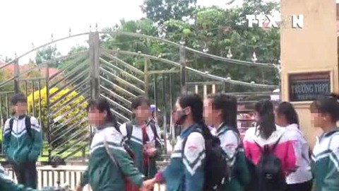 Nam sinh lớp 12 ở Tuyên Quang đánh chết bạn tại trường Nam sinh lớp 12 ở Tuyên Quang đánh chết bạn tại trường