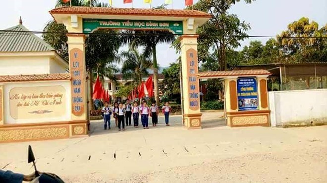 Khởi tố vụ án phụ huynh đánh gục học sinh, hiệu trưởng tại trường Trường Tiểu học xã Đỉnh Sơn, nơi xảy ra vụ việc
