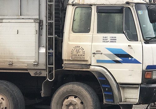 Phê ma túy, tài xế xe tải 'làm xiếc' trên quốc lộ Chiếc xe tải do tài xế Hiếu điều khiển