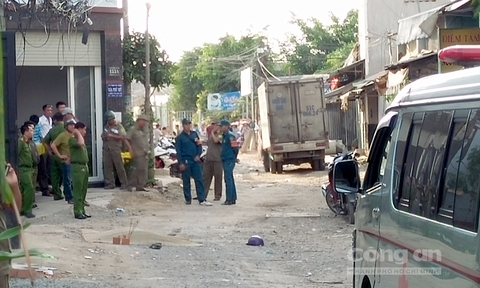 Ôm vết thương bỏ chạy, nam thanh niên gục chết giữa đường Hiện trường xảy ra vụ việc