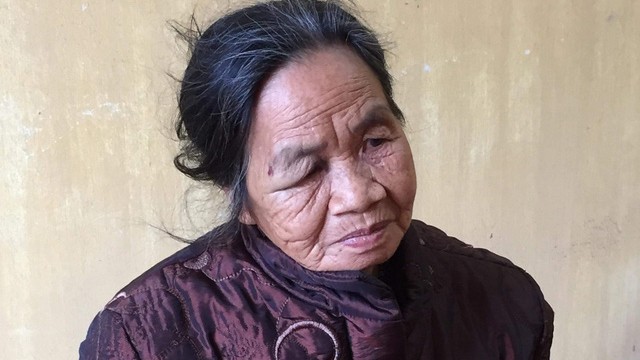 Khởi tố cụ bà 73 tuổi cắt tay chân hàng xóm đến tử vong Đối tượng Nguyễn Thị Nga (73 tuổi) giết hàng xóm chỉ vì tranh chấp cái rãnh nước