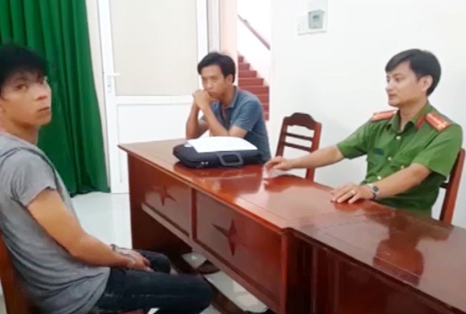 Cháy nhà lộ diện nghịch tử giết mẹ Nghi can Lâm Văn Bảnh Em tại CQĐT