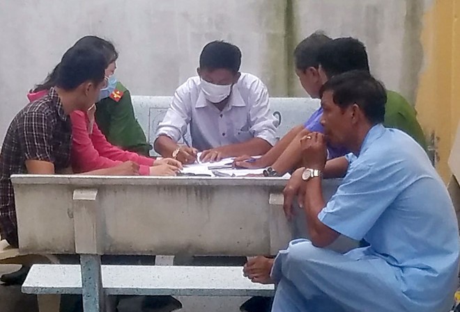 Thông tin bất ngờ vụ bé 4 tuổi chết bất thường tại trường mầm non Công an làm việc với gia đình cháu Hà ngày 15/6