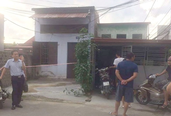 Nghi phạm cứa cổ vợ và hai cháu đã tự sát Ngôi nhà nơi phát hiện nghi can Tú tự sát