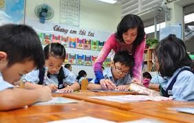 40% giáo viên chưa đạt chuẩn: Giải quyết thế nào? Bộ GD&ĐT đưa ra lộ trình nâng chuẩn giáo viên trong 5 năm tới